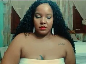 Sarahlove16  live sex cam