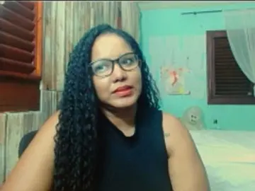 Sarahlove16  live sex cam