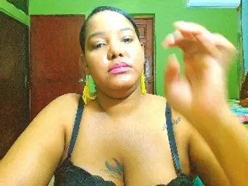 Sarahlove16  live sex cam