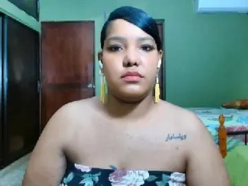 Sarahlove16  live sex cam