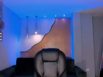 CandaseRussell  live sex cam