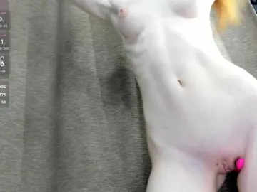 IamLoli  live sex cam