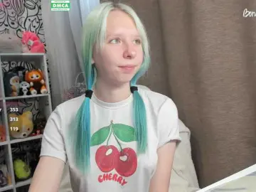 IamLoli  live sex cam