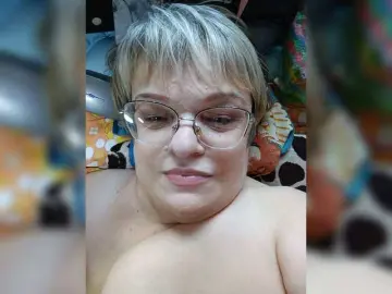 LLIyJluk  live sex cam