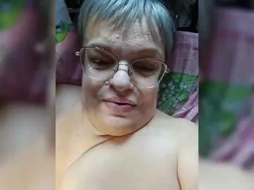 LLIyJluk  live sex cam