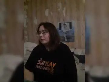 Linavia  live sex cam