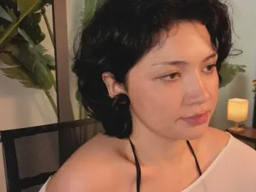 LumiYume  live sex cam