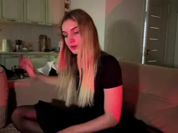 MissyKissy  live sex cam