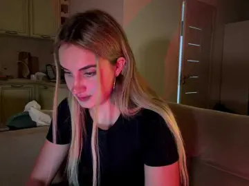 MissyKissy  live sex cam