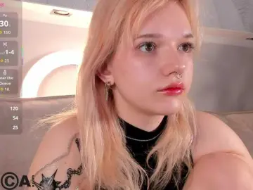 Molly-Platt  live sex cam