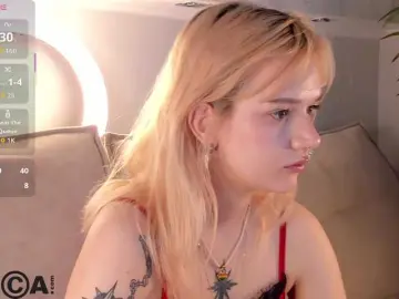 Molly-Platt  live sex cam