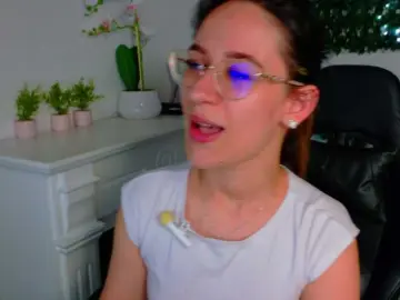 NicoleIris  live sex cam