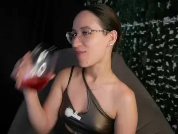 NicoleIris  live sex cam