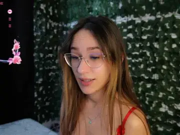 NicoleIris  live sex cam