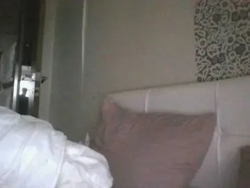 Nika2021  live sex cam