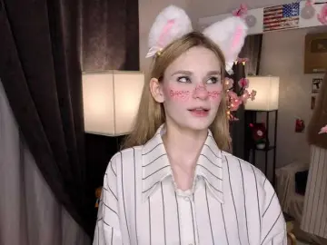 SugarNyaa  live sex cam