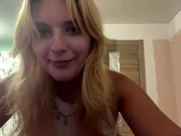 Casseyronely  live sex cam