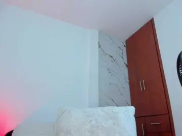 ImAprill  live sex cam