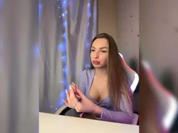 GoldPussy69  live sex cam