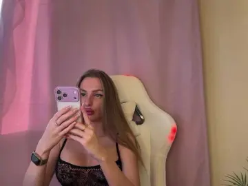 GoldPussy69  live sex cam