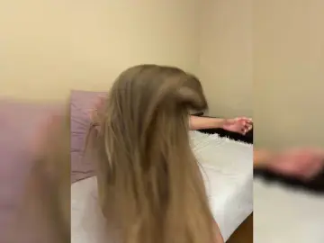 GoldPussy69  live sex cam