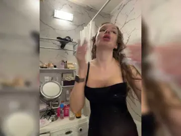 GoldPussy69  live sex cam