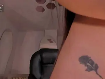 JulietteMoreau  live sex cam