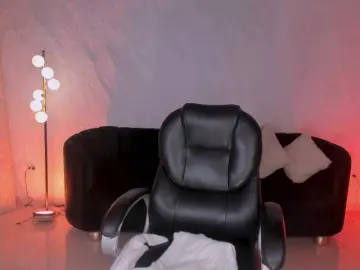 JulietteMoreau  live sex cam