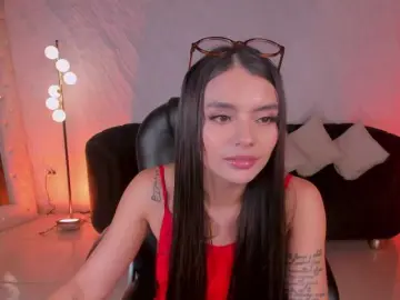 JulietteMoreau  live sex cam