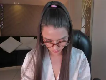 JulietteMoreau  live sex cam
