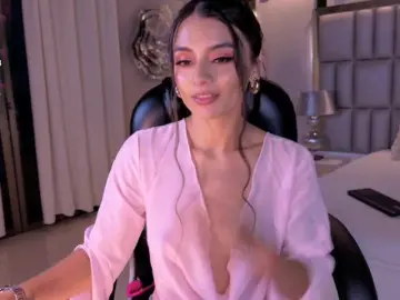 JulietteMoreau  live sex cam