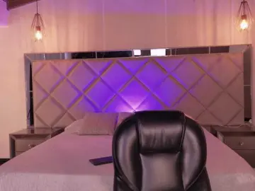 JulietteMoreau  live sex cam
