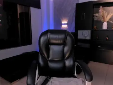 JulietteMoreau  live sex cam