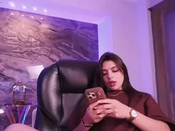 JulietteMoreau  live sex cam