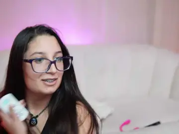MaeveSun  live sex cam