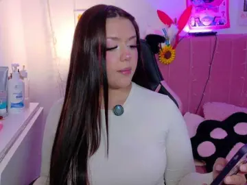 Swtlucy  live sex cam