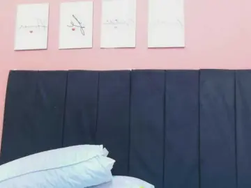 Friendsmom  live sex cam