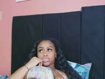 Friendsmom  live sex cam