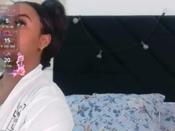 Friendsmom  live sex cam