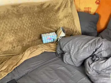 Ialiceland  live sex cam