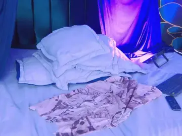 Kattie-rougee  live sex cam