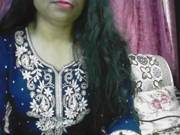 Royelpari  live sex cam