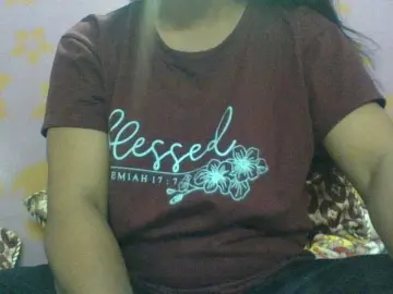 Royelpari  live sex cam