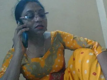 Royelpari  live sex cam