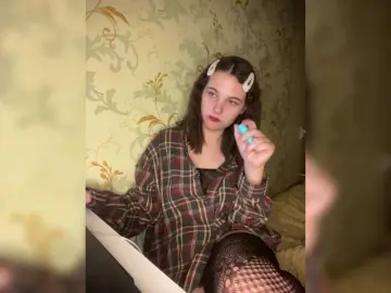 Zaya-iz-rayaa  live sex cam