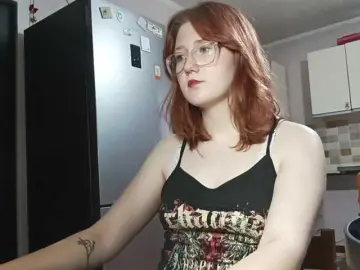 AcidCherry  live sex cam