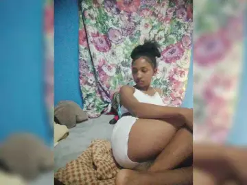 Annais19  live sex cam