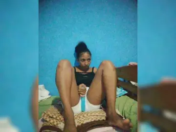 Annais19  live sex cam