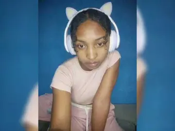 Annais19  live sex cam