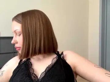 CharissaKeogan  live sex cam